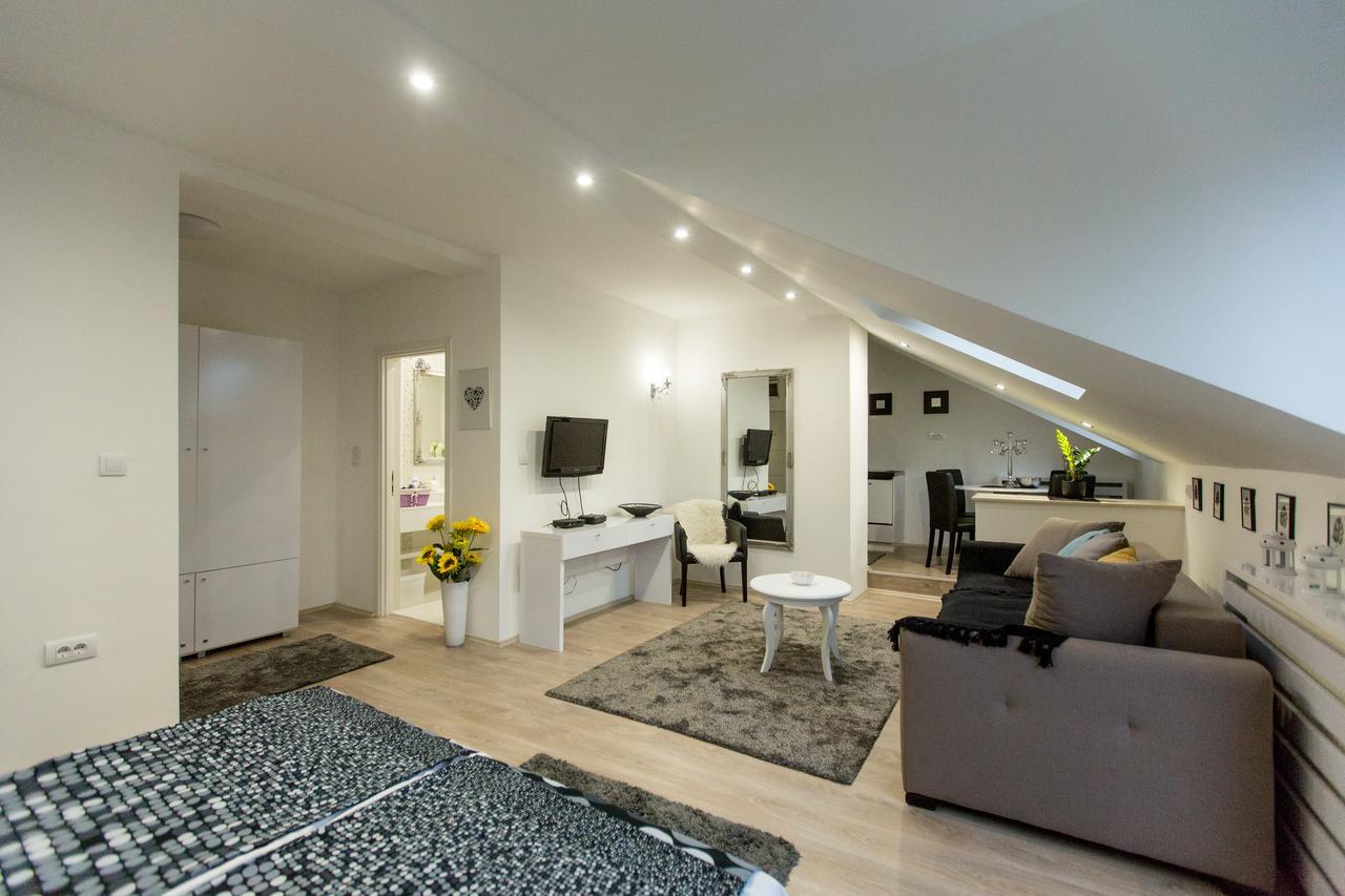 Stan Na Dan Angel Apartamento Novi Sad Exterior foto