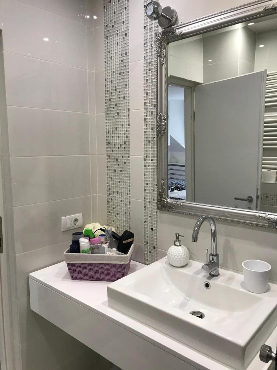 Stan Na Dan Angel Apartamento Novi Sad Exterior foto