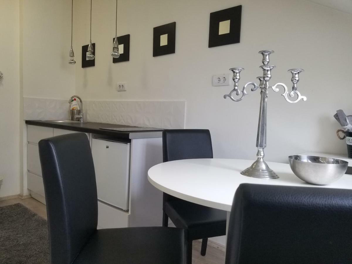 Stan Na Dan Angel Apartamento Novi Sad Exterior foto